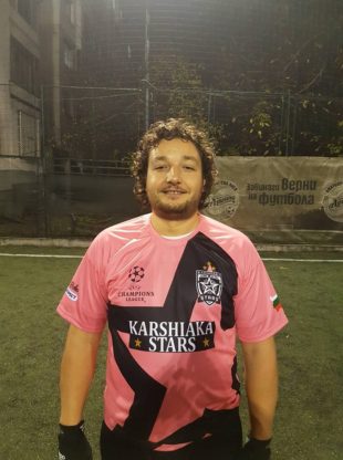 Петър Генов