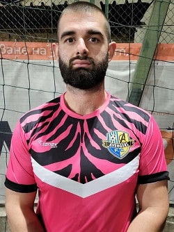 Момчо Иванов